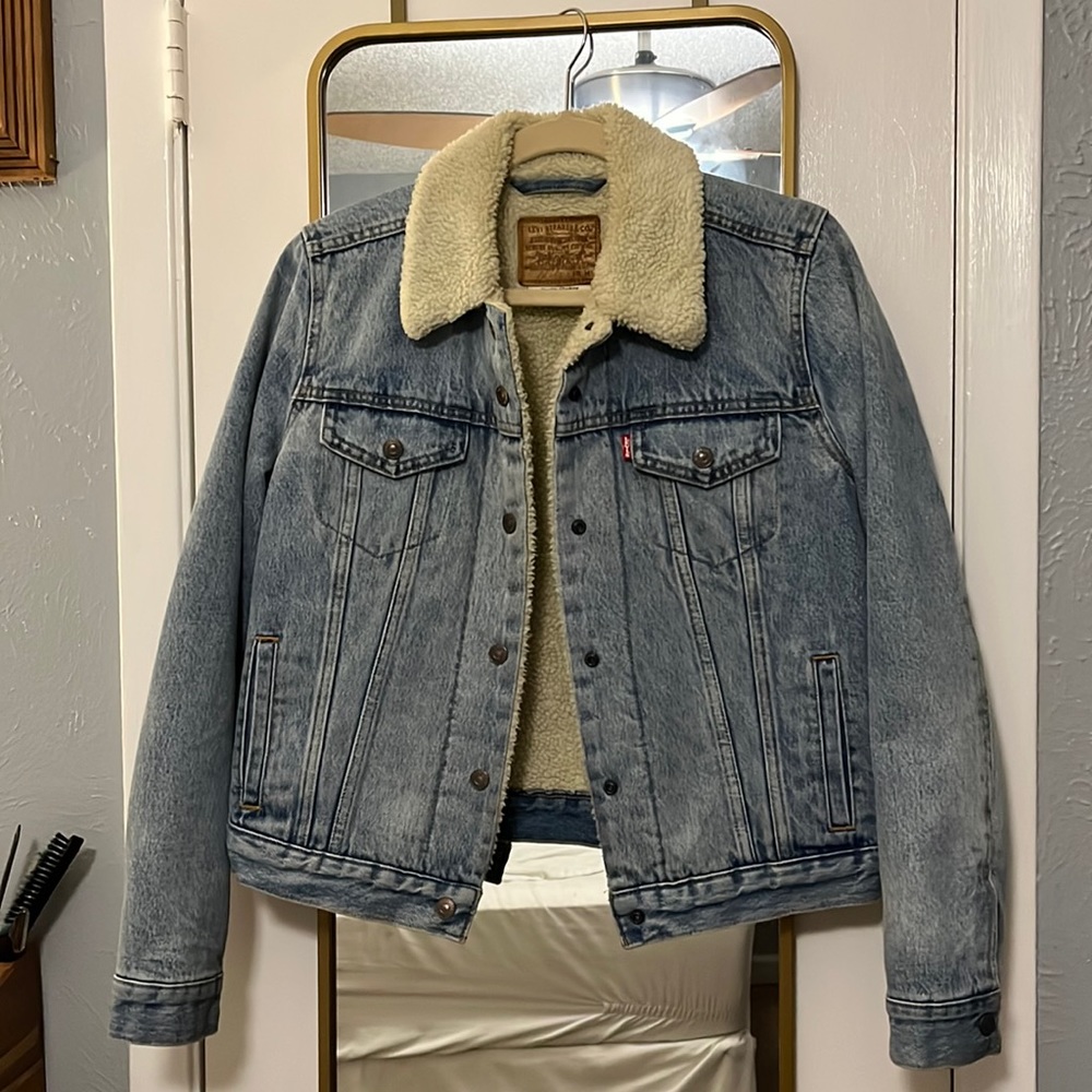 Levi’s Sherpa Trucker Jacket